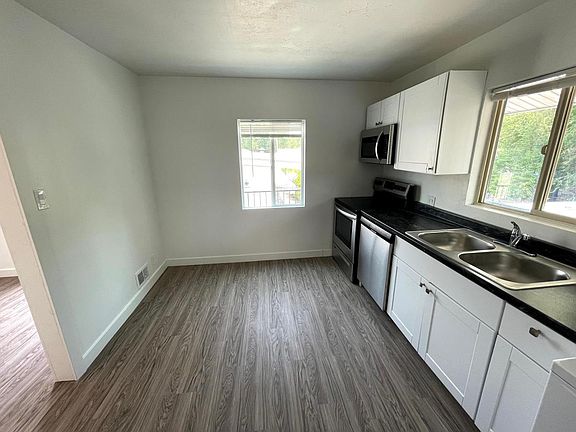 4th image of 351 S Concord St #359