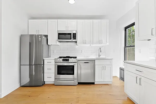 Rented by Compass | media 2