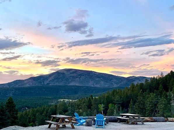 956 Los Griegos Rd, Jemez Springs, NM 87025