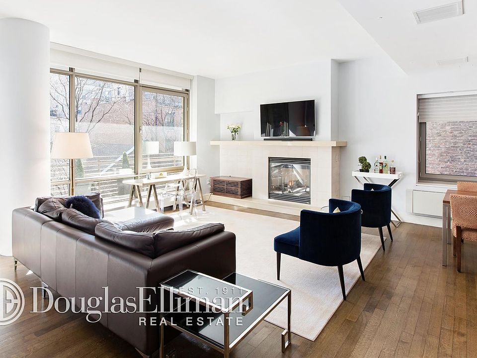 1st image of 120 W 72nd St APT 4A