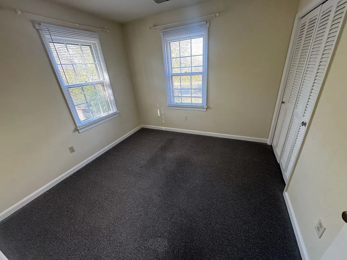 108 Nottingham Court, Blacksburg — Photo 2
