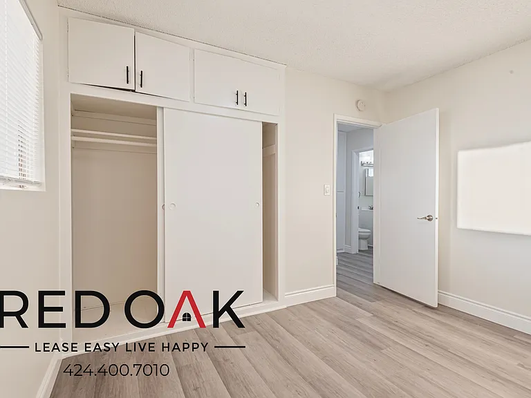 10920 Ramona Blvd #L — Photo 9