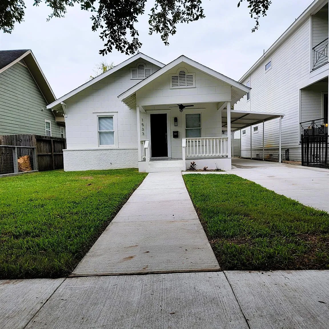 2 bed, 1.0 bath, 1250 sqft, $2,900 — Photo 2