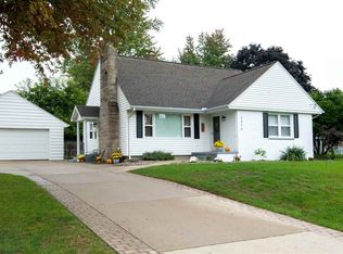 3470 Loren Dr, Jackson, MI 49203