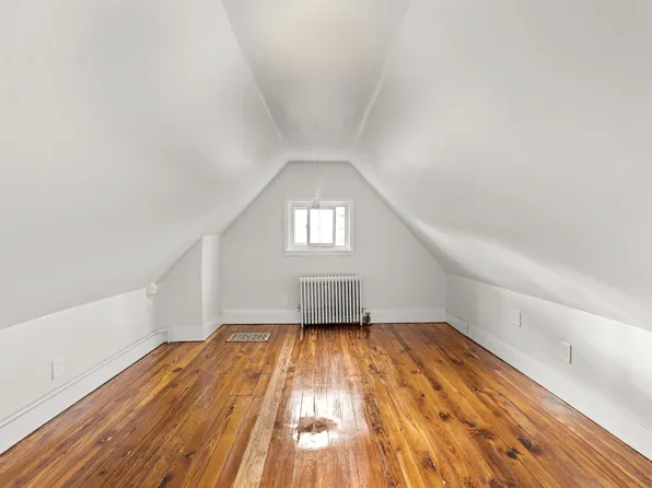 180 East Fifth Street image 9 of 12