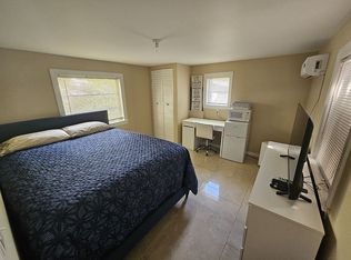 121 Havenwood Dr, Pompano Beach, FL 33064