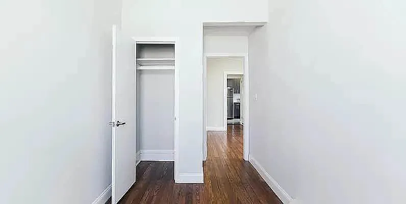 Rented by Compass | media 19