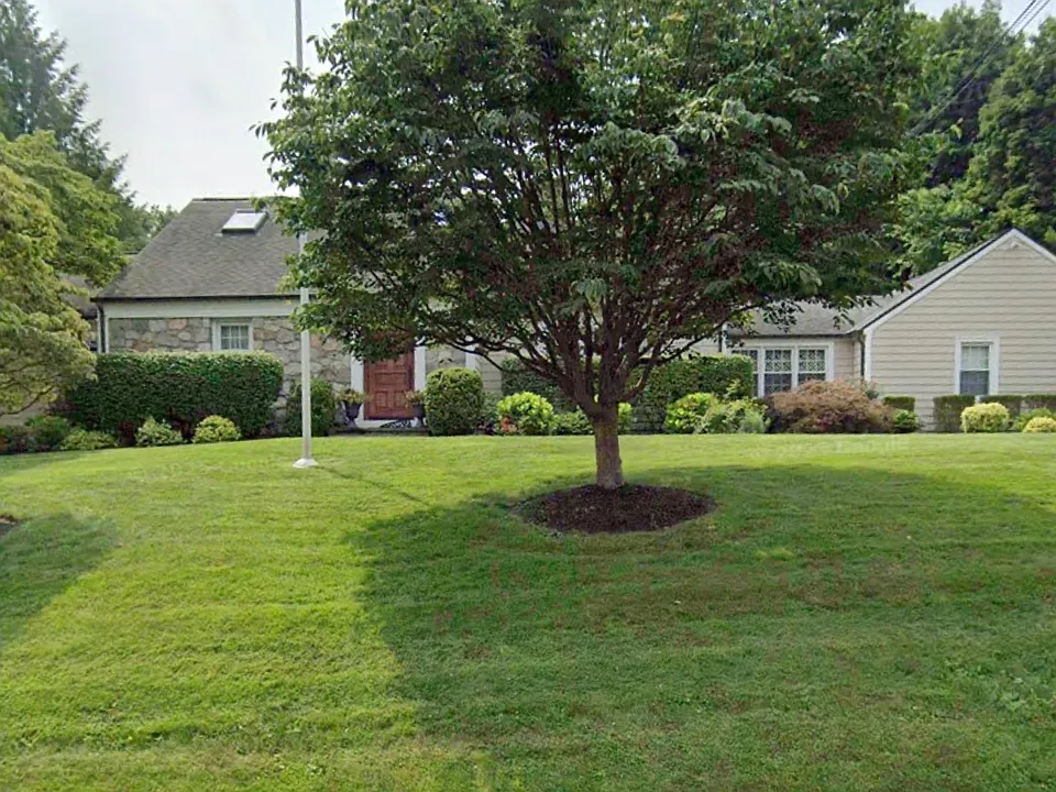 11 Grassy Plain Ter