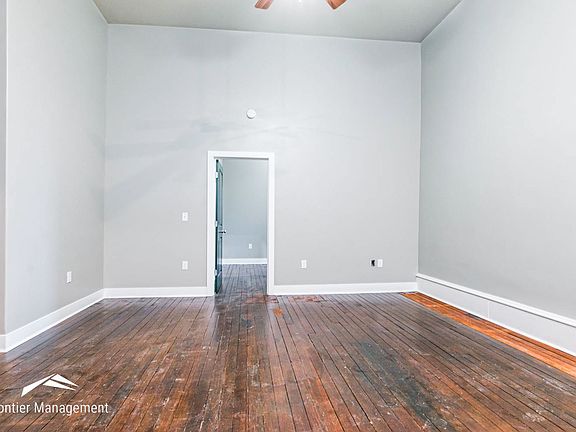 3rd image of 102 E 4th St #6