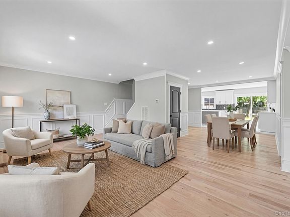 5th image of 74 Lincoln Avenue