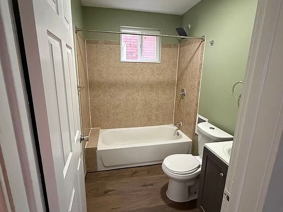 4th image of 7265 Senator St