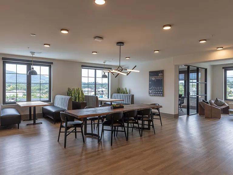 Valleydale Apartments — Photo 20