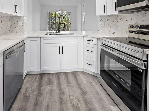 4th image of 9587 Weldon Circle #B402