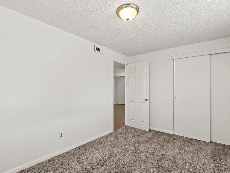 1115 Rosemary St — Photo 15
