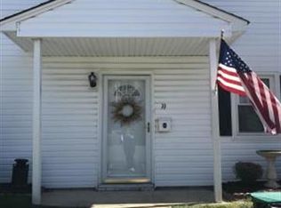 19 Iowa Ct, Matawan, NJ 07747