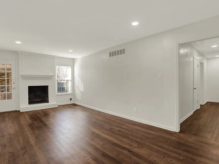7133 Kings Castle Cv — Photo 16