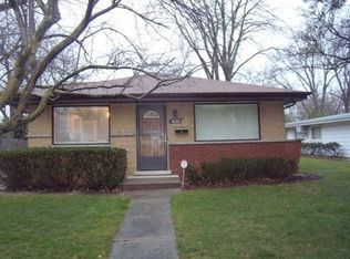 4626 Larch Ave, Glenview, IL