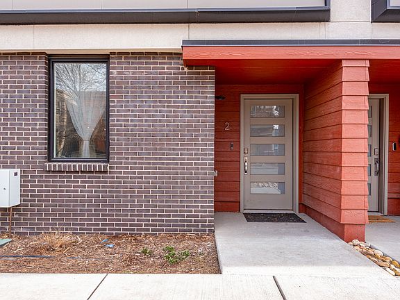 5th image of 2350 Tremont Pl Unit 2