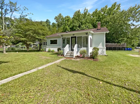 2783 Fernwood Dr, North Charleston, SC 29406