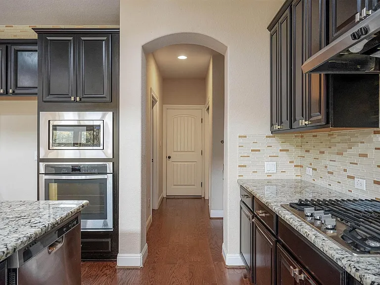 5809 Viejo Dr — Photo 13