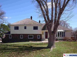 815 S 113th St, Omaha, NE 68154
