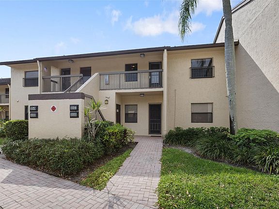 2nd image of 3251 Carambola Circle #3251