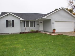 511 W Walnut St, Lexington, NE 68850