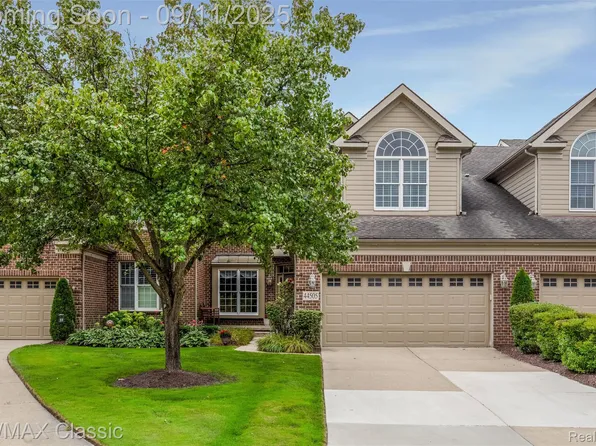 44505 Broadmoor Blvd, Northville, MI 48168