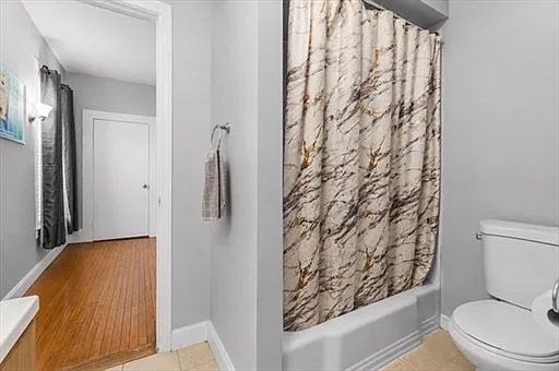 3 bed, 1172 sqft, $2,200 — Photo 3