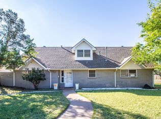 1937 70th St, Lubbock, TX 79412