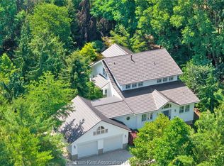8274 Talbot Trl, Chatham Kent, ON N0P 1A0