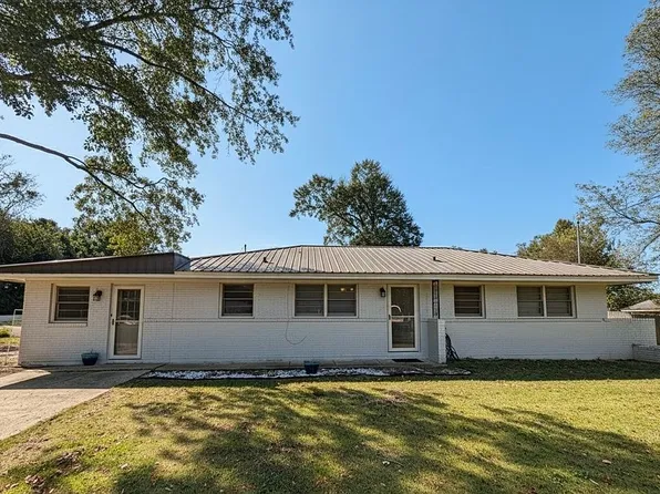1015 Wright St, Prattville, AL 36066