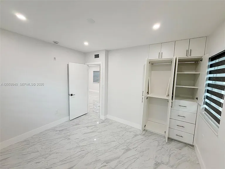 3392 NW 50th St #3392 — Photo 14