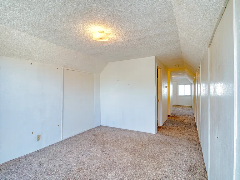 2300 Rattlesnake Gulch Rd — Photo 42