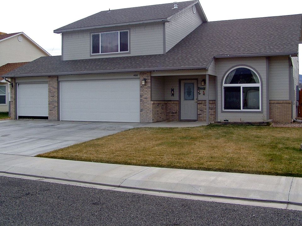 looks like your average home...BUT just look inside