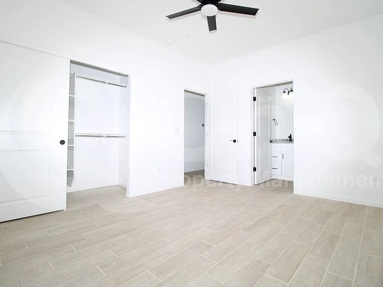 72 W James L Sullivan St #2 — Photo 5