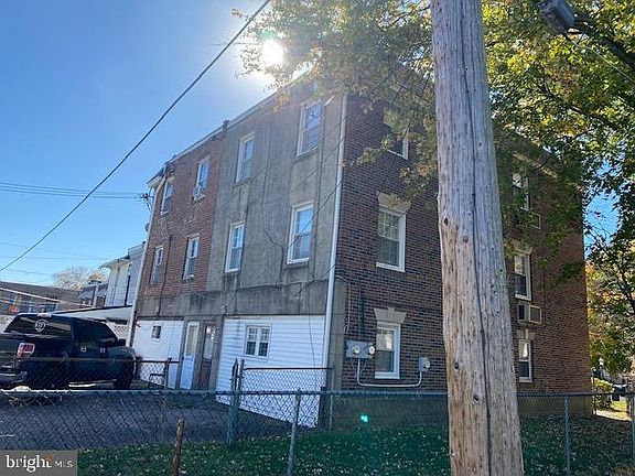5th image of 4213 Tyson Ave