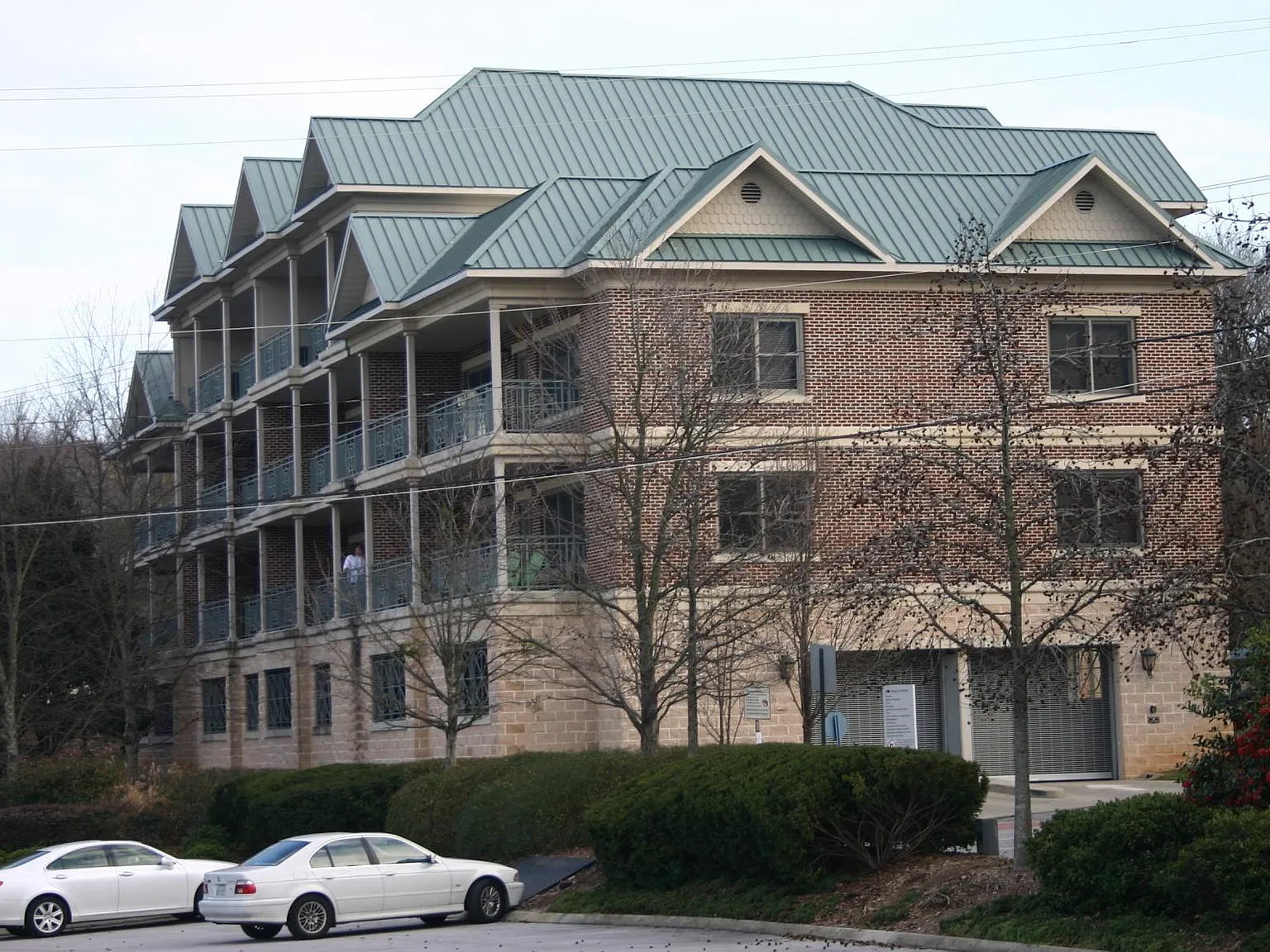 733 Battery Pl — Photo 1