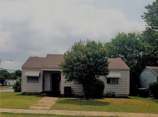 3202 Arizona Ave, Dallas, TX 75216