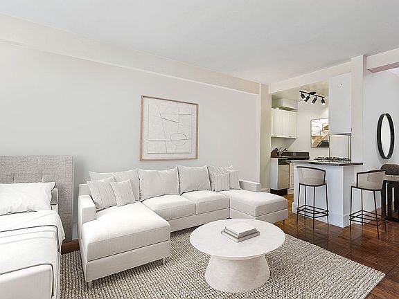 3rd image of 288 Lexington Ave APT 6C