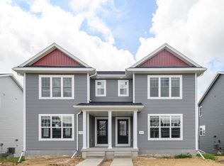 416 Crusader Point, Waunakee, WI 53597