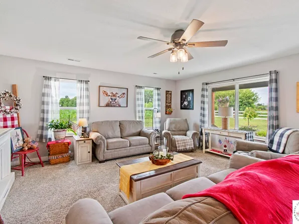 15534 Franklin Rd, Green Ridge, MO 65332