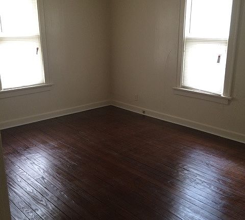 4th image of 4338 Ravenwood Ave