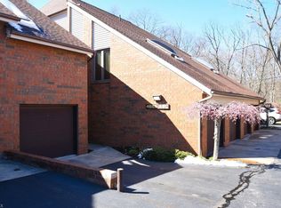 4665 Mayfield Rd APT A, Cleveland, OH 44121