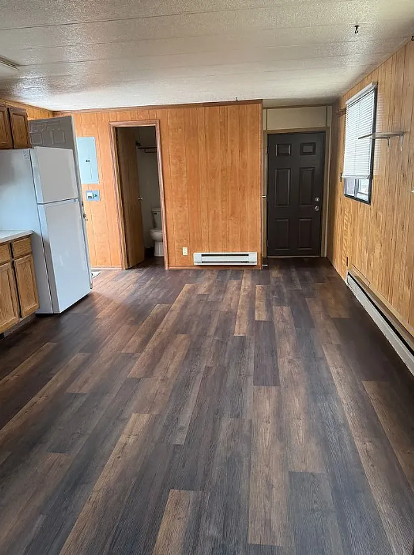 Cozy Home with All Utilities Included! — Photo 1