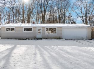 3070 Polly Rd, Ravenna, OH 44266