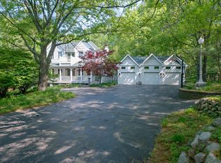 3165 Dunes Valley Path, Stevensville, MI