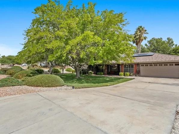 16165 Chiwi St, Apple Valley, CA 92307