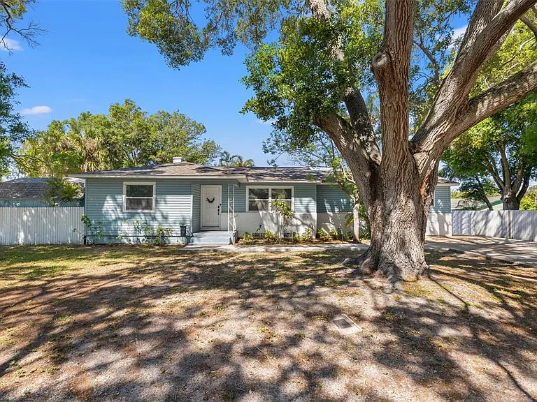 1830 30th Ln SW — Photo 8