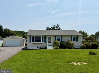 1609 Crab Alley Dr, Chester, MD 21619